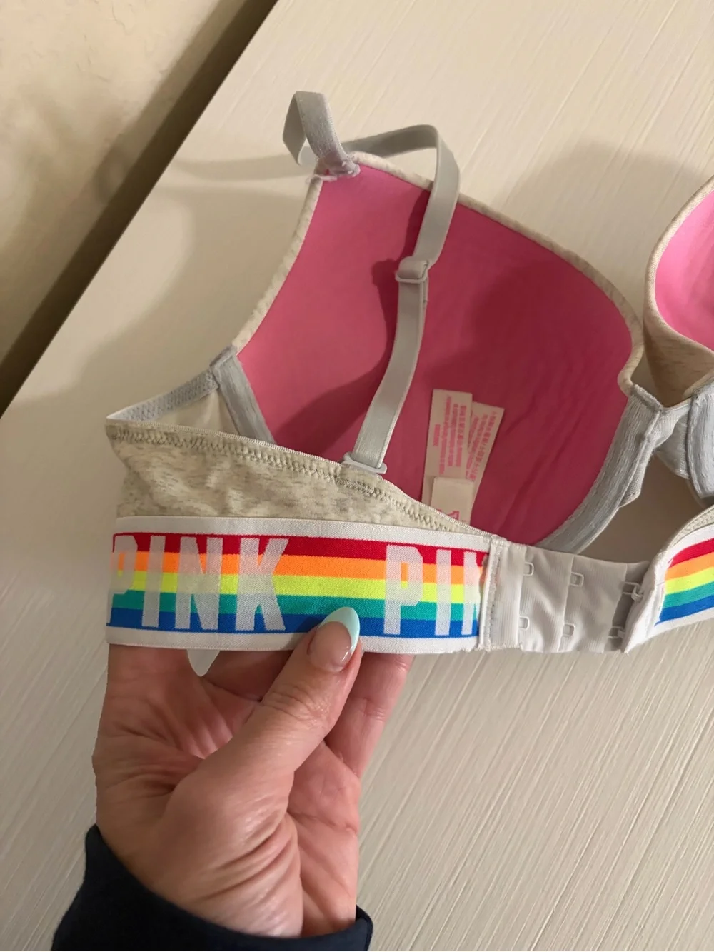 🌈🎀PINK VS Heather Gray Molded Push Up T-Shirt Bra & Rainbow Band🌈🎀